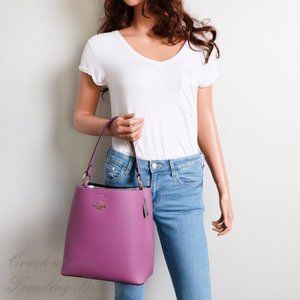 NWT Coach Leather Town Bucket Bag in Bright Violet
